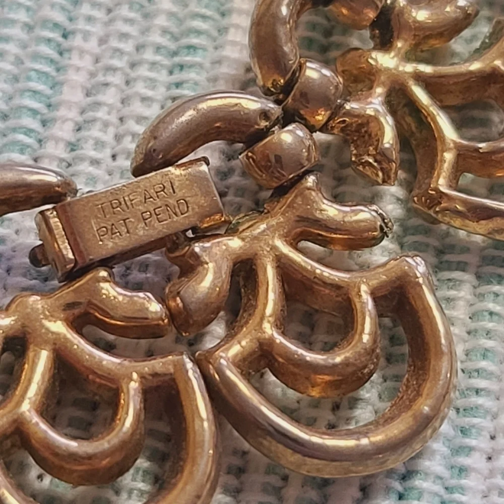 Tridari Vintage Estate statement necklace - Picture 9 of 11